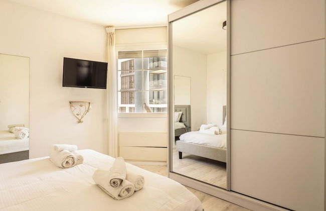 Chic 3BR Apt on the Beach by Sea N' Rent - Foto 3