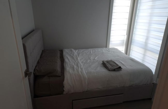 Signature Airport Proximity suite - Photo 5