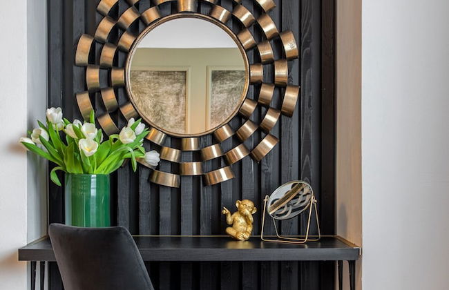 Views of Palace of the Parliament 3BR Safari Design - Foto 38