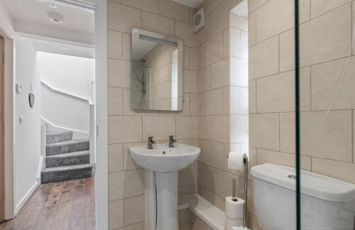 Pass the Keys Tannery Mews - Stunning Central 2-Bed with Parking - Foto 20