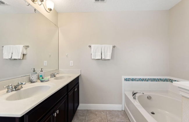 The Cinehaven at Solterra by Shine Villas 407 - Foto 29