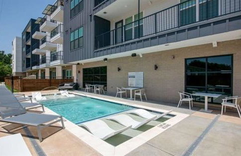Boulevard Stays Stylish 1BR Getaway Pool Gym & Free Parking - Foto 12