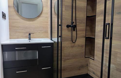 Hangar 18 - II - Foto 14