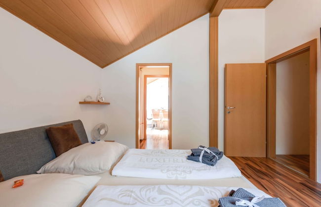 Modern Holiday Home in Pinsdorf With Garden - Photo 17