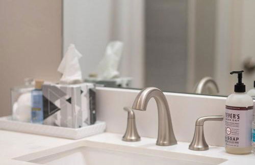 Great Location! Downtown WP with Hot Tub! Sleeps 6! - Foto 35