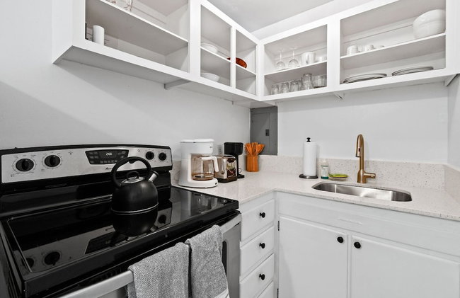 Sunshine Shores Boutique Apartments - Foto 19