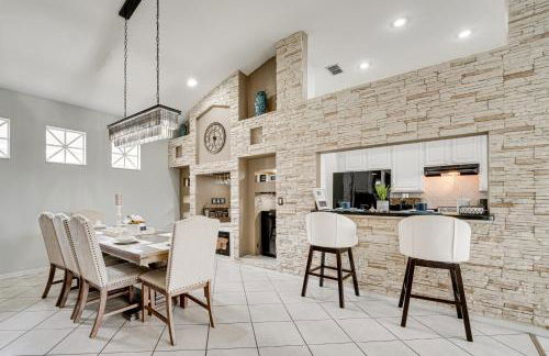 Game Room, Pool and Spa Disney Area Getaway! - Foto 7