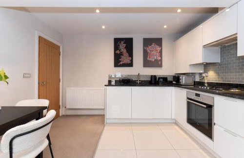 Stunning 1 BR Surbiton with views, near station - Pass the Keys - Foto 24