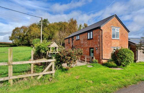 Finest Retreats - The Barn at Prowses Farm - Photo 1