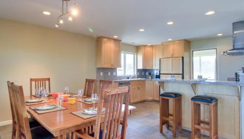 Beauty and the Beach - Photo 5