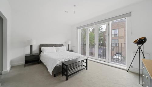 Spacious 4-bed townhouse with parking - Foto 3