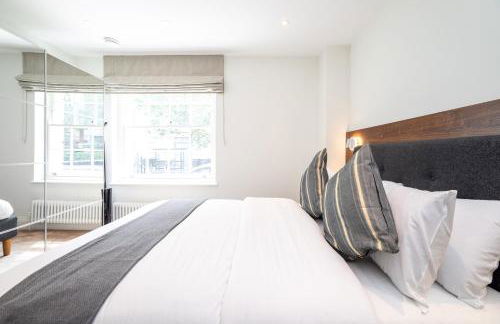 The Heart of Westminster - Photo 34