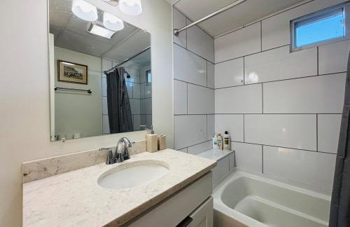 Entire Charming 3B1B in Federal Hill free parking - Foto 6