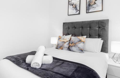 Modern Two Bed Apartment - Netflix - Balcony - Parking - 5MC - Foto 27