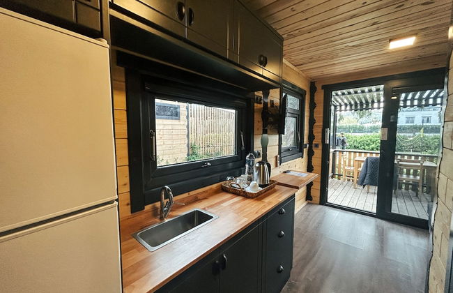 Bitez Tiny House - Photo 13