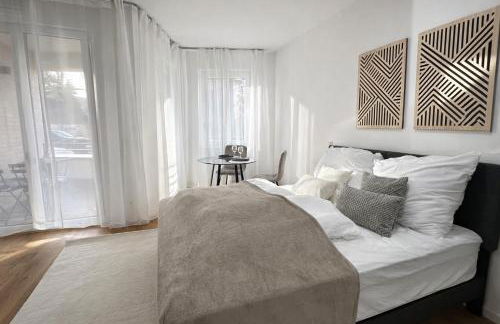 Homely! Design Studio Airport, Fair, Balcony, City! - Foto 3