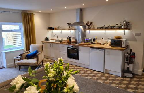 No 3 king street apartment and snug - Photo 5