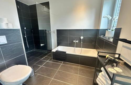 Wohnträume Große DHH aus 2024 - 160 m2- bis 7 Personen - 2 Bäder - sehr ruhig - nahe Zentrum - Foto 6