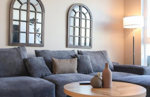 Urban Chic Home 10 Min from Disneyland With Pool & GYM - Foto 72