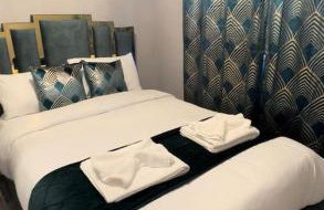 Modern 3 bedroom house- 2 parking spaces- near central MK - Foto 15