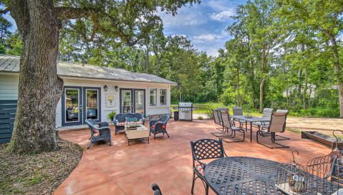 Riverside New Magnolia Springs Home with Dock, Beach - Foto 3