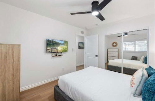 Private 3BR Home - Hot Tub, Yard, Arcade & Parking - Foto 47