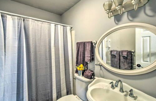 Otto Home with Fire Pit, Tree House and Hot Tub! - Foto 20