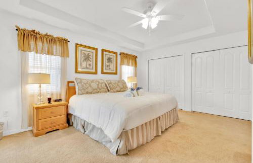 Home with Private Pool, Game Room & Big Backyard! - Foto 22