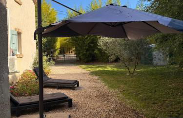 Logement rénové avec jardin privé et clôturé - Foto 7