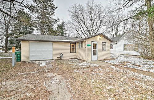 Quaint Frederic Home Ski, Boat and Hike Nearby - Foto 23