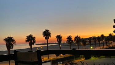 Beach Front 2 Bedrooms Apartment - Foto 5