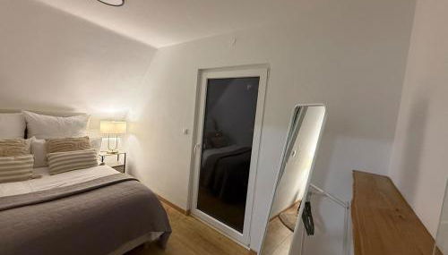 Romantic getaway with pool & panoramic vineyards - Foto 3