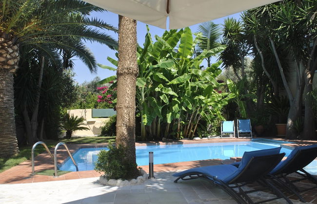 Attractive Greek House with Private Pool near Sea & City Center - Foto 24