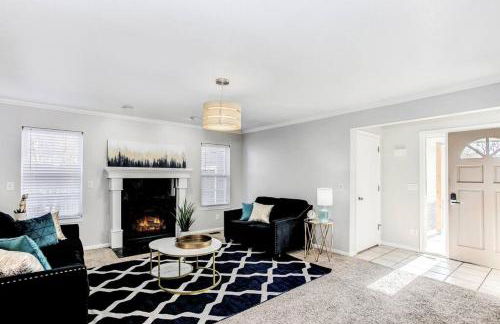 WOW! Spacious Retreat & amazing yard 2400+4bd/3bth - Foto 7