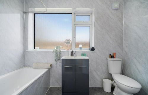 3BR 6 Beds Garden Parking x3 Kings Cross 25 mins & Harry Potter Studios - Foto 15