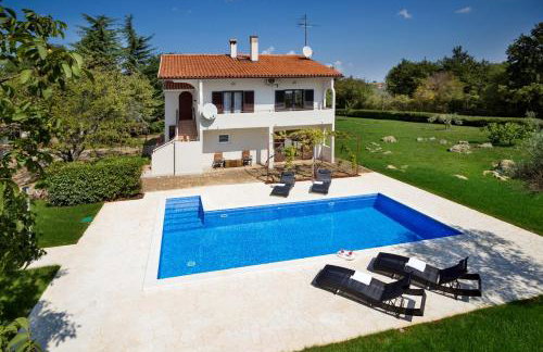 Apartment Doris with Private Pool and large Garden - Photo 26