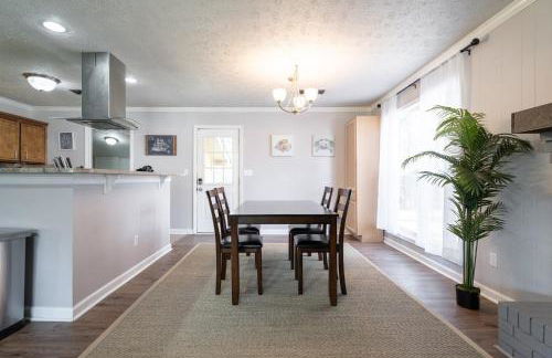 Save Midweek 3Br Near Lake Acworth and Downtown - Foto 8