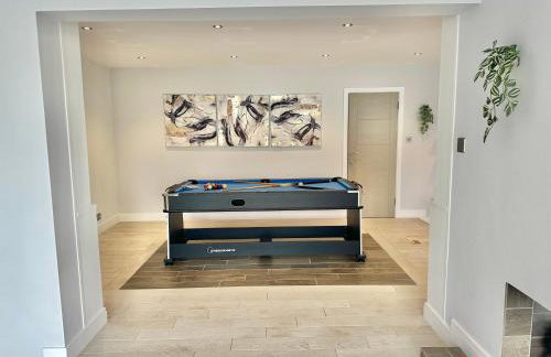 5 Bed House - Pool - Hot Tub - Sauna - Pool Table - Near New Forest and Beach - Sleeps 12 - Photo 39
