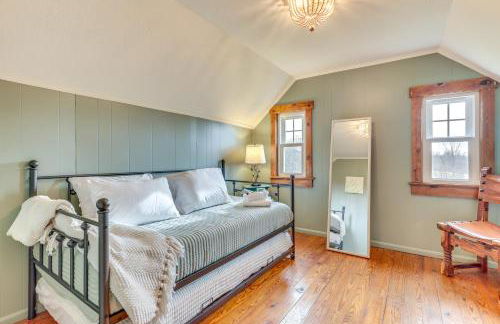 Grill and Fire Pit New Market Getaway on 3-Acres! - Foto 20