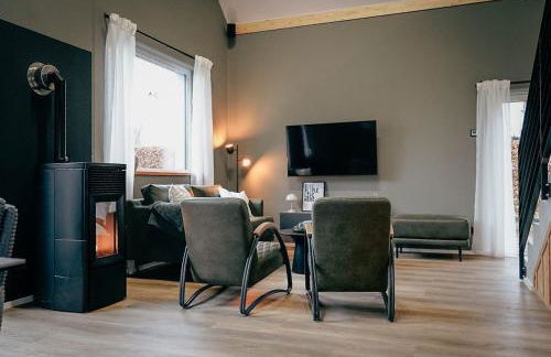 Traumnest Eifel mit Sauna & Whirlpool - Foto 1