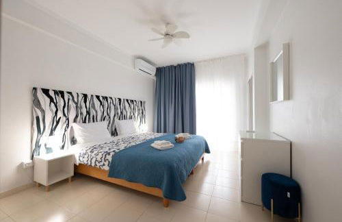 Casa Azul 2 - Senhora da Rocha, Algarve - Foto 2