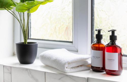 City Gem - 2 Bed House, 6 mins from Liverpool Street, Shops & Restaurants - Foto 22