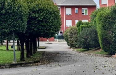 Fabuloso Bajo con Jardines - Foto 37