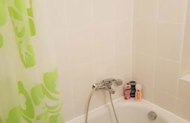 2 x Apartments bei Augsburger Platz 1x Nr 5 - Studio Apartment mit Balkon und Parkplatz und 1 x Nr5-B - 2 ZW ohne Balkon und Parkplatz - Foto 43