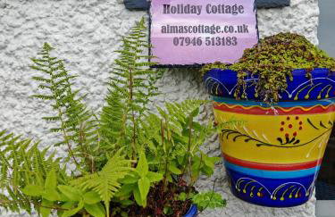 Fantastic sea views at Century's old Alma's Cottage - Sleeps up to 8 guests - Foto 38