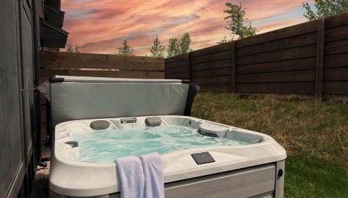 Stylish Townhome Walkable Garage - Foto 4