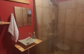 CHaLéS GuiGó, Refugio em meio a natureza - Photo 7