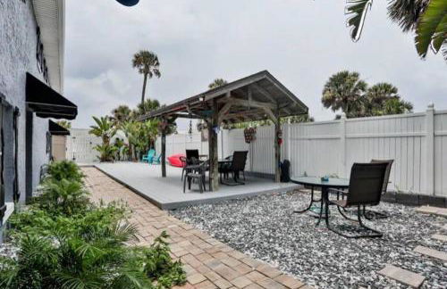 Summer Sands Lodge Unit 2 - Photo 14