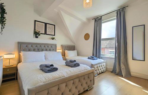 Bright 4BR Home Near Anfield & Free Parking - Foto 4