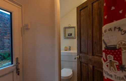 Charming Victorian Hidden Gem - Pass the Keys - Foto 22